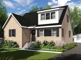 1291 Edgewood Rd, Lake Forest, IL 60045