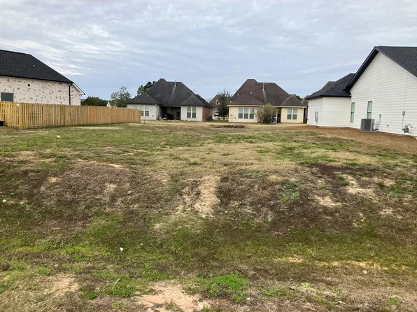 7113 Green Heron Dr, Madisonville, LA 70447