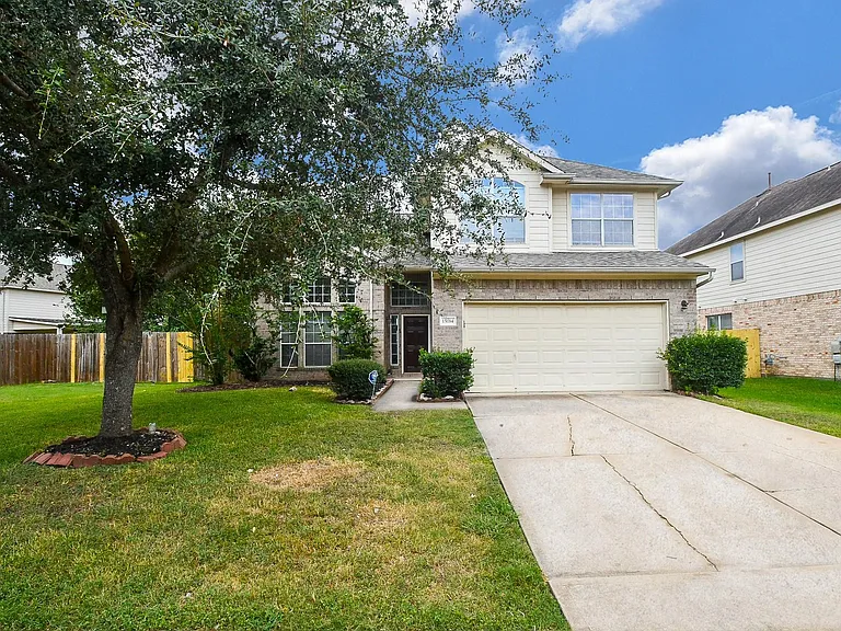 15114 Snow Hill Ct — Photo 1