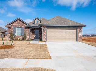 10633 SW 18th St, Yukon, OK 73099