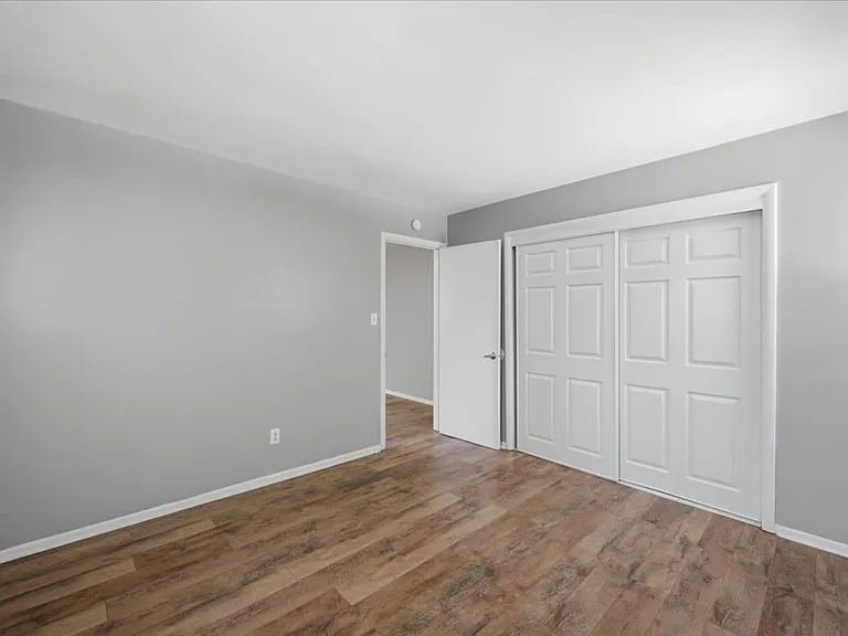 8820 E 45th St — Photo 20