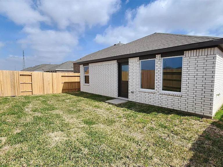 16815 Old Wagon Way — Photo 38