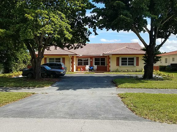 4th image of 11020 NW 39th St