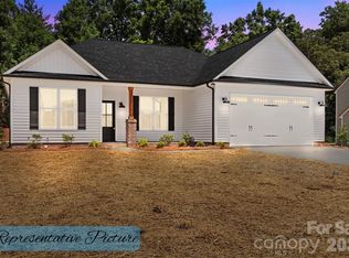 1010 Speight Rd, Albemarle, NC 28001