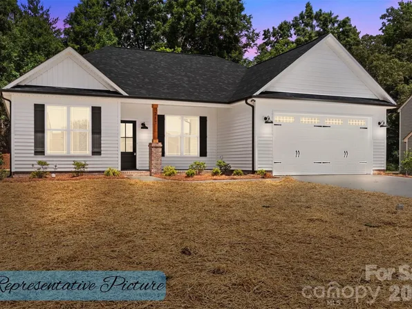 1010 Speight Rd, Albemarle, NC 28001