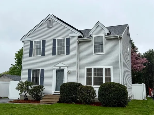 4 Laurence Ln, East Longmeadow, MA 01028