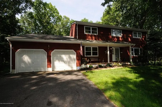 409 Millstone Rd photo 1