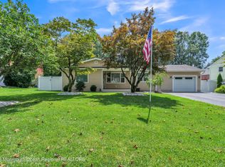 38 Raymond Ave, Toms River, NJ
