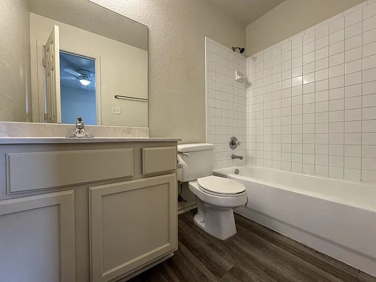 2901 Cantabrian Dr — Photo 13