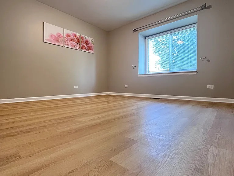 1185 Camden Ln — Photo 5