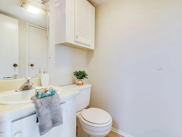 101 Wilbourn Blvd #901 — Photo 6