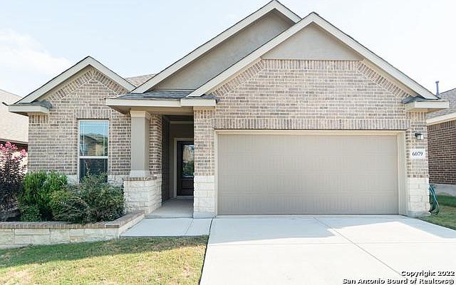1st image of 6079 Akin Cir