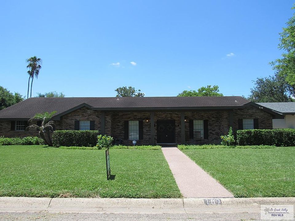 1st image of 107 Arcadia Dr