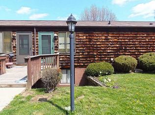 304 Cedar Hill Dr, Canonsburg, PA 15317