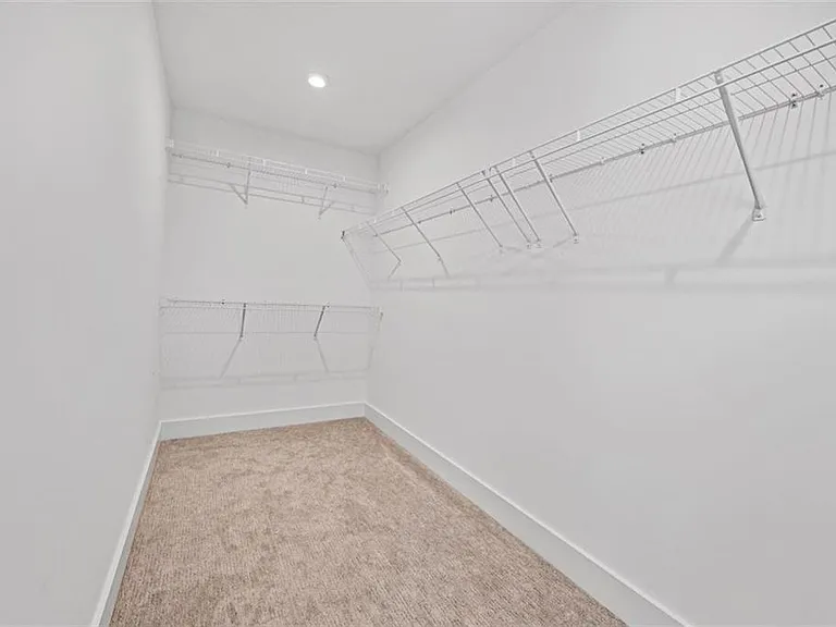 3381 Macaiva Aly — Photo 33