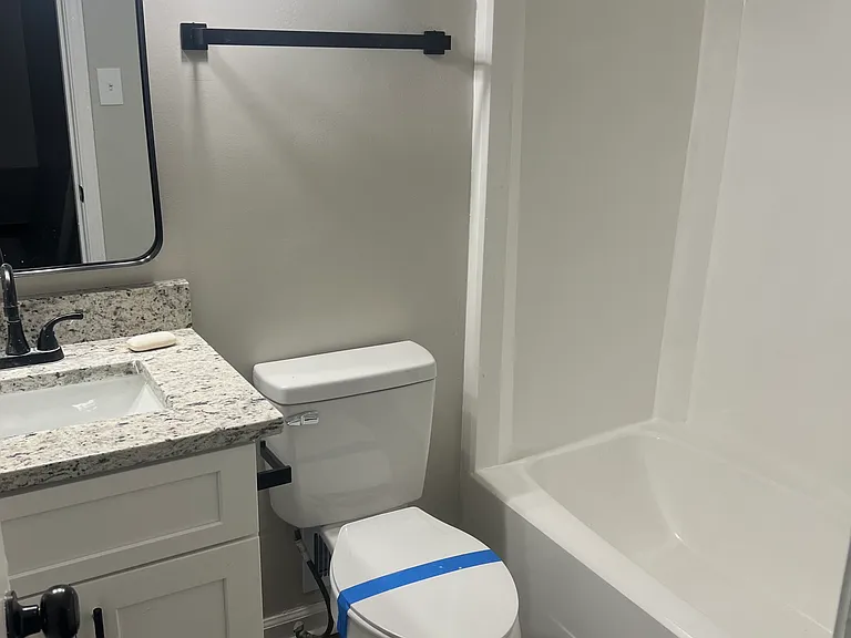 2596 Golfview Ter SE #1 — Photo 4