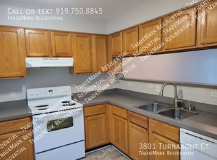 3801 Turnabout Ct, Raleigh, NC 27604