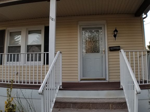 2nd image of 1119-21 E 2nd St