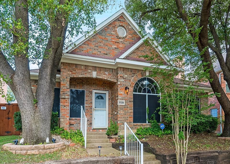 1st image of 2328 Havard Oak Dr