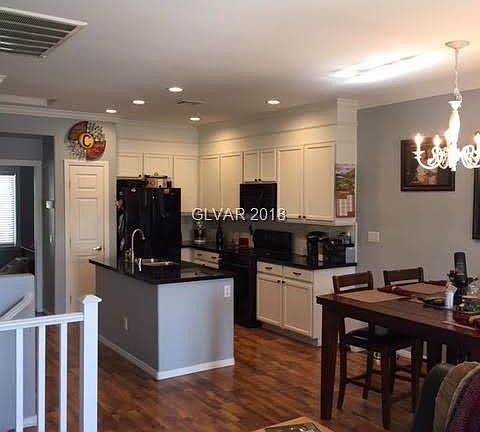 4th image of 9734 Wildherd Ave
