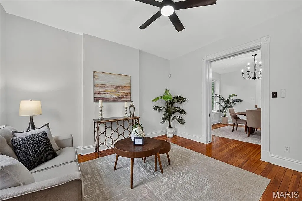 3 bed, 2.5 bath, 1838 sqft, $2,500 — Photo 4