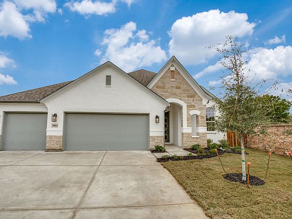 3rd image of 5802 Laurel Crest Ln