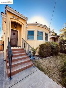 765 Farringdon Ln, Burlingame, CA, 94010