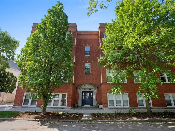 2551 W Ainslie St APT 1, Chicago, IL 60625