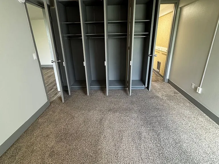 The Village at Gray's Lake Apartments - Des Moines — Photo 61