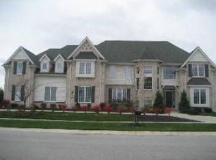 5537 Anchor Hills Dr, Sylvania, OH