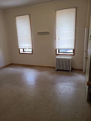5th image of 3315 9th St Bsmt 1