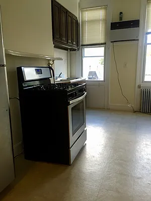 Rented by Grand & Co. | media 35