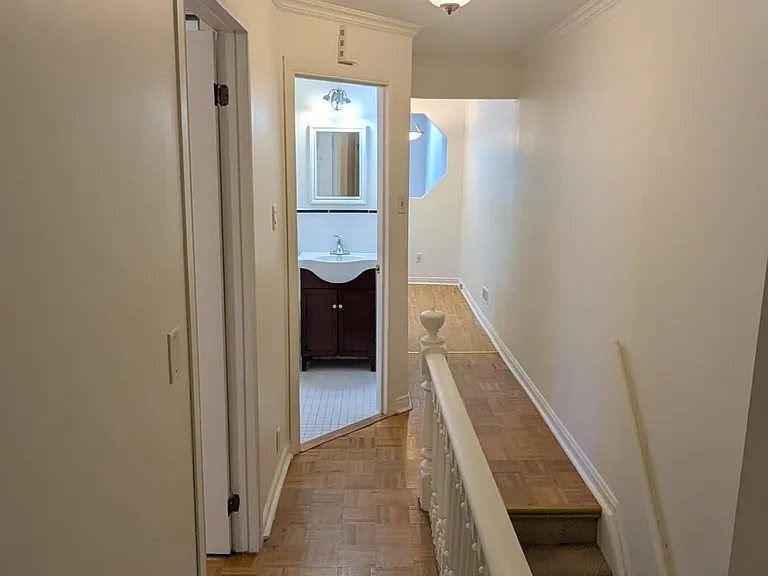 91 Edwin Ave #2 — Photo 13