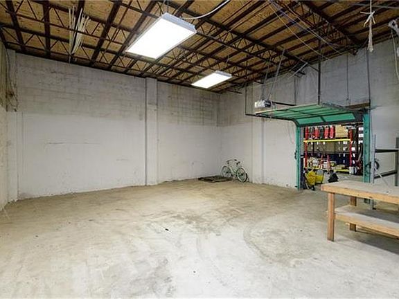 5th image of 1501 S Staples St