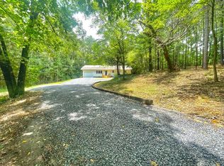 433 Stinson Dr, Dalton, GA 30721