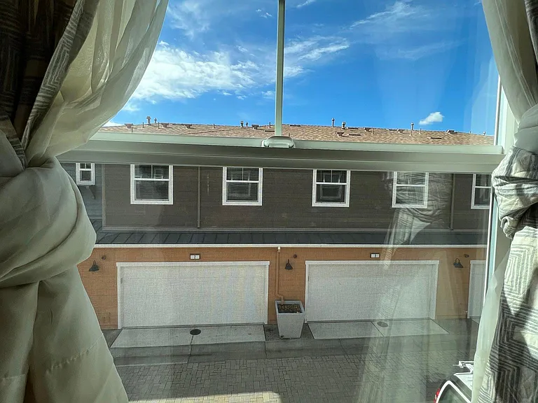 472 Persimmon Cmn #13 — Photo 29