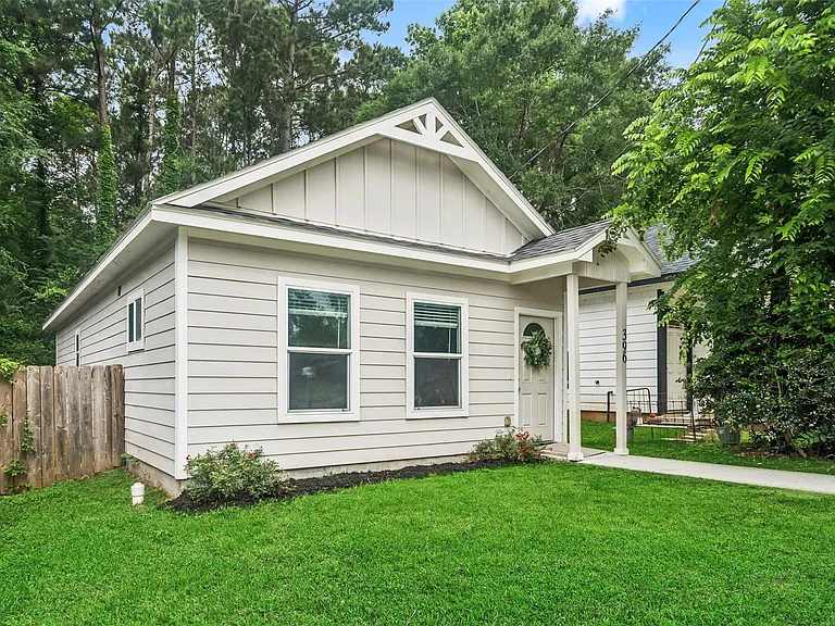 396 Westchase — Photo 23