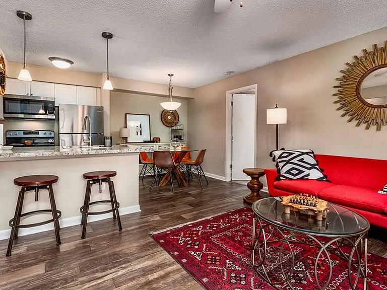 Bellancia Apartments — Photo 19