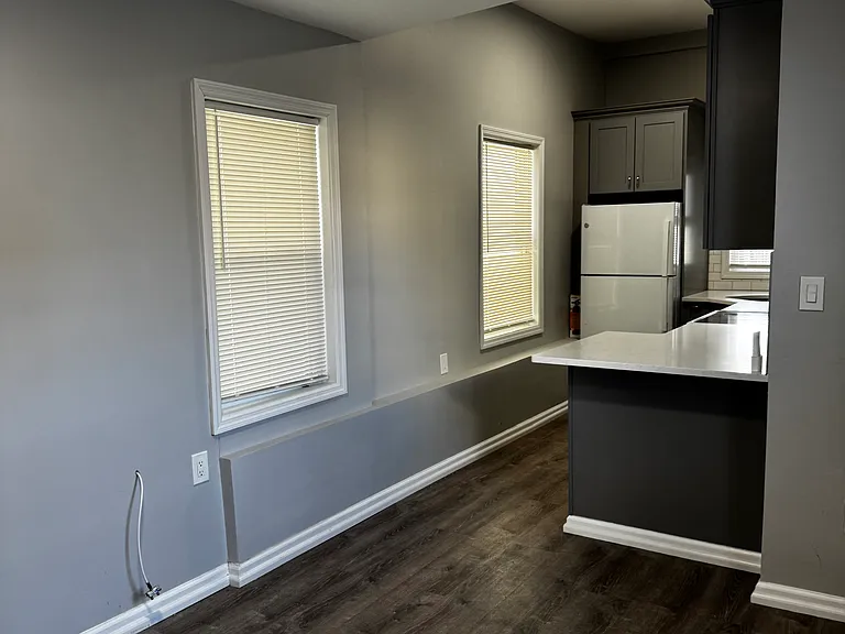 23 Collegeview Ave #12 — Photo 5