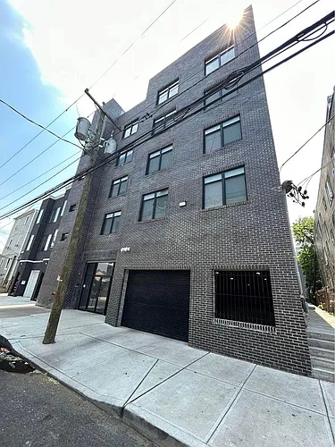 362 Hamilton Ave #502 Photo 1