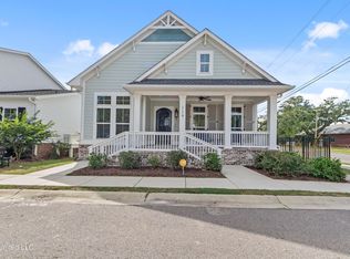 119 Whispering Oaks Dr, Pass Christian, MS 39571