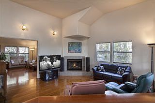 1st image of 1518 Laguna St APT 4