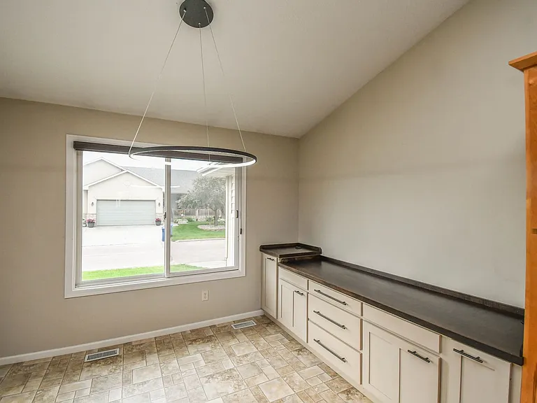 3436 W 84th Pl — Photo 15