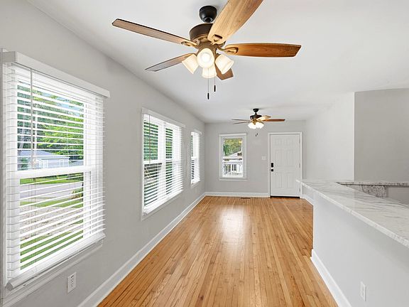 3rd image of 1514 Proctor St