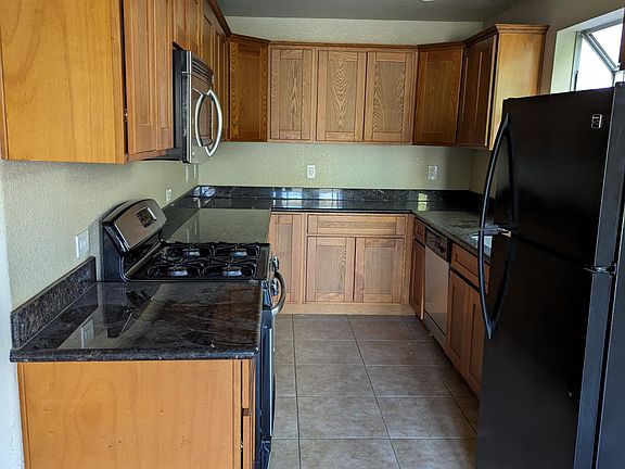 5th image of 4418 Tallyho Dr