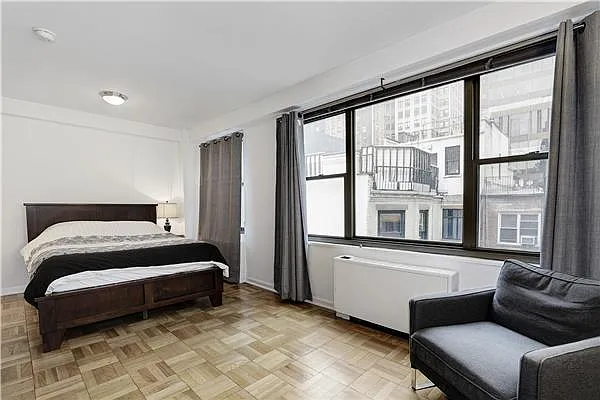 Sold by WIRE International Realty | media 19