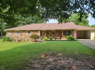 5617 Crowleys Ridge Rd, Jonesboro, AR 72404
