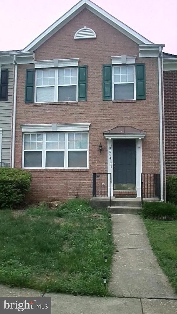 2554 Miranda Ct — Photo 1