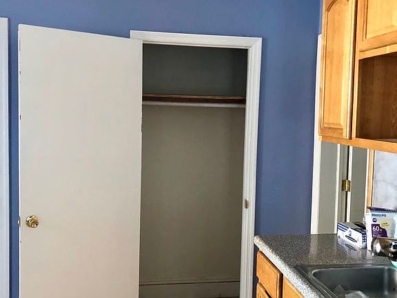 5th image of 54-18 Flushing Ave #2F