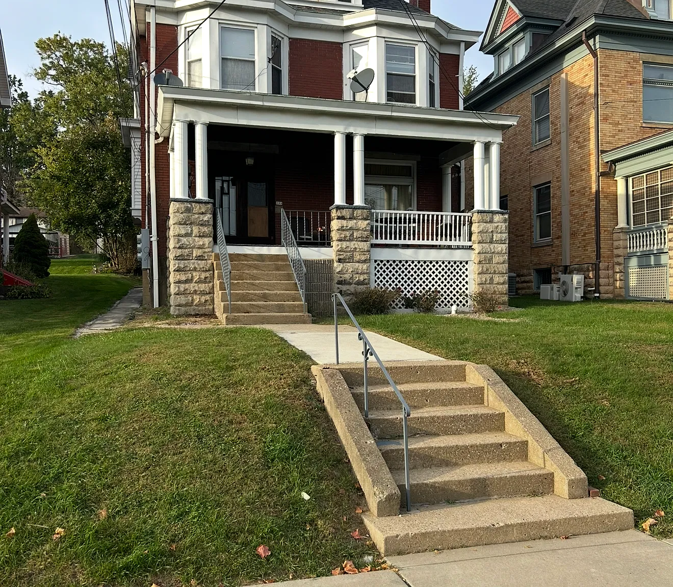 1 bed, 1.5 bath, $885 — Photo 1